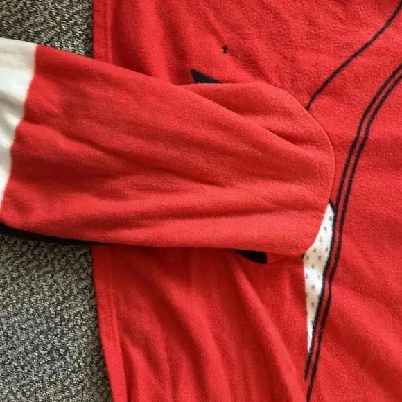 NHL Ottawa Senators Blanket With Sleeves 48”W X 71”L - Picture 7 of 8